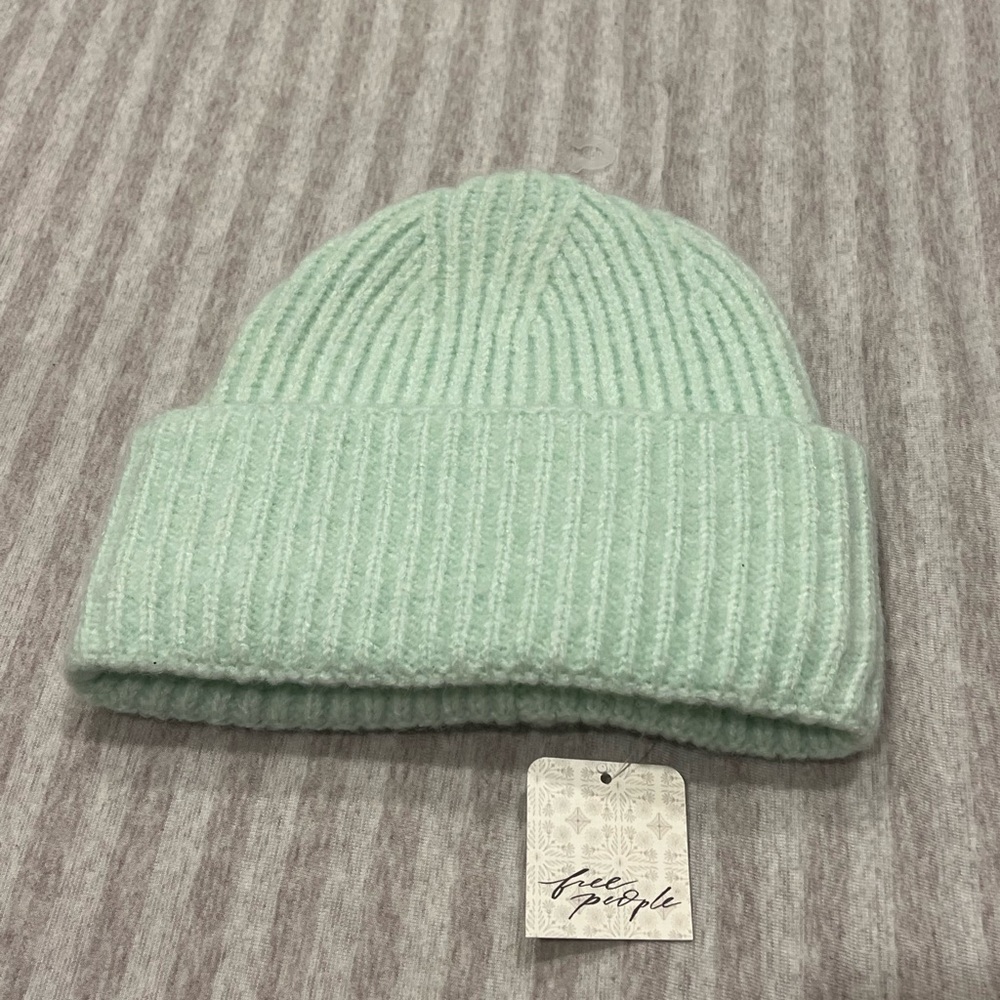 NWT Free People mint beanie
